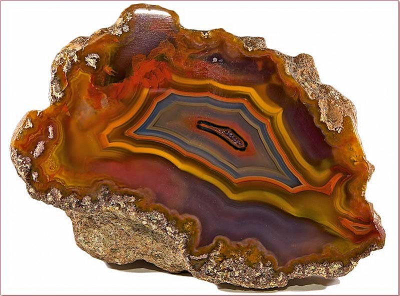 Agate, pierre semi précieuse aux bienfaits apaisants en lithothérapie